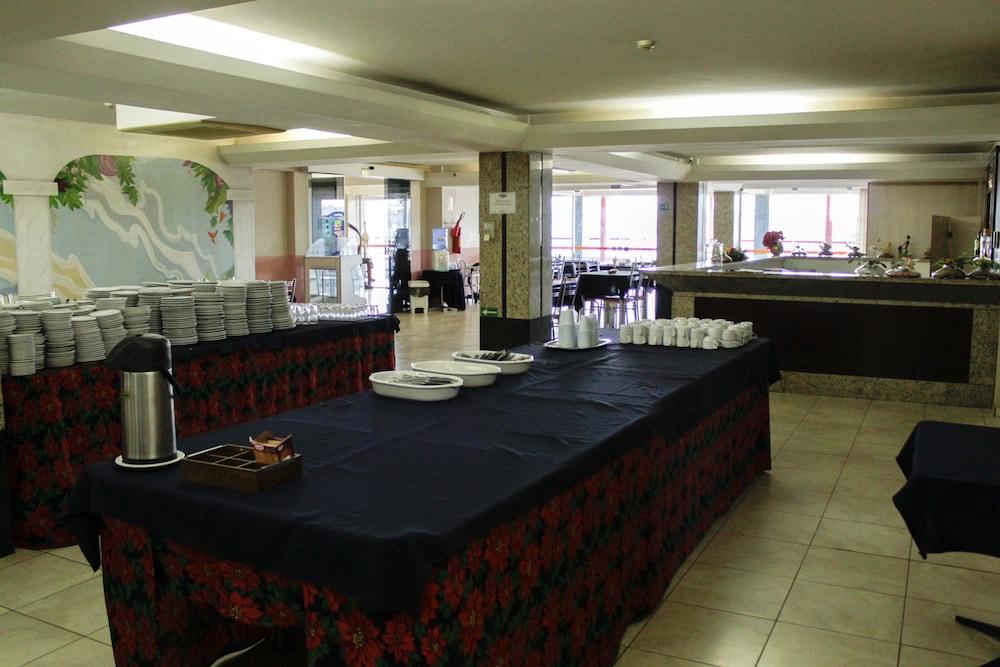 Hotel Bay Park 4*